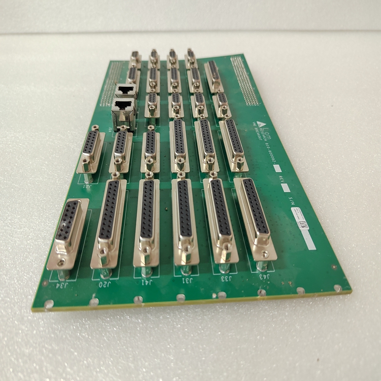 Lam 810-099175-011
